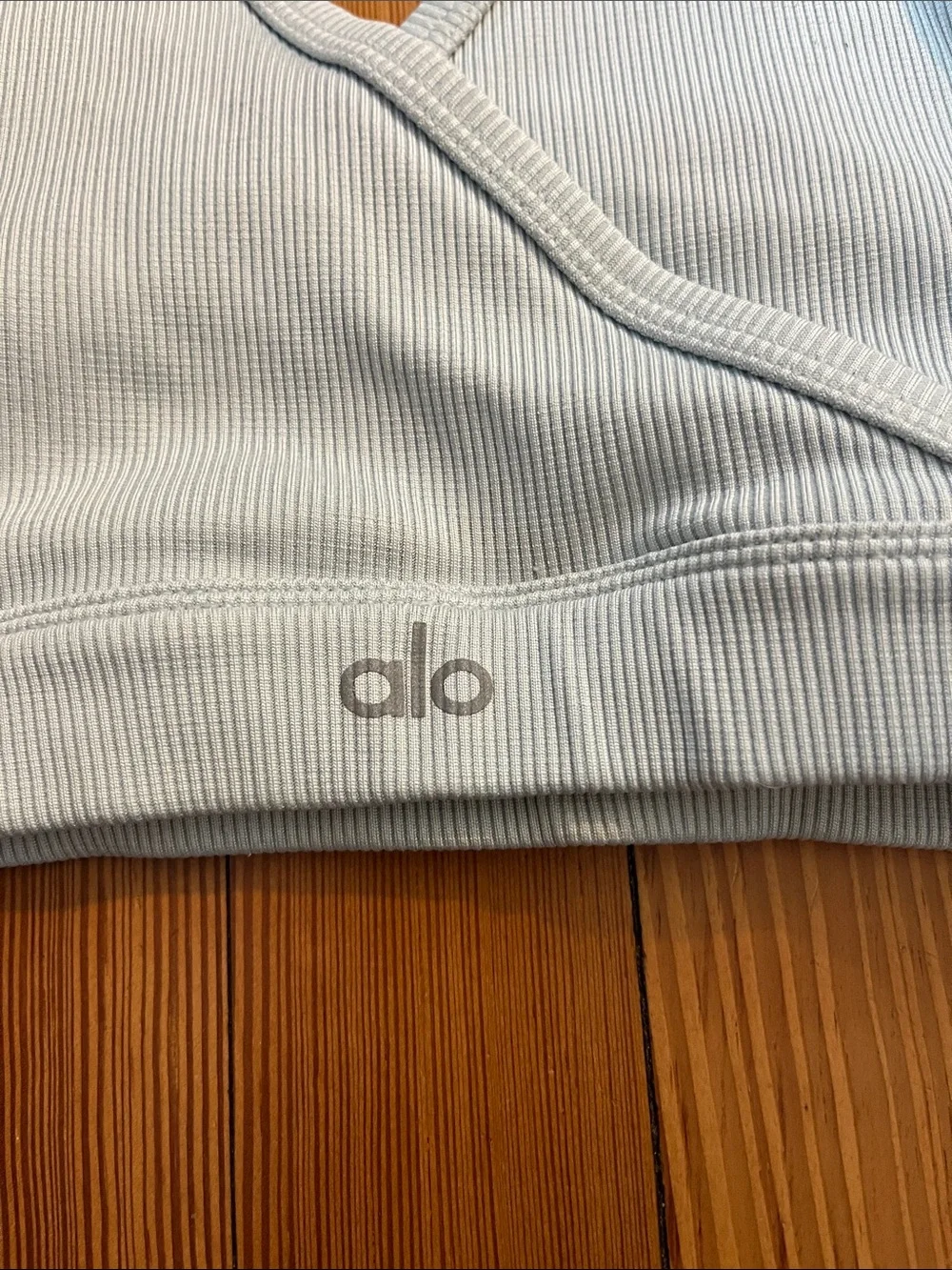 ALO Yoga great size